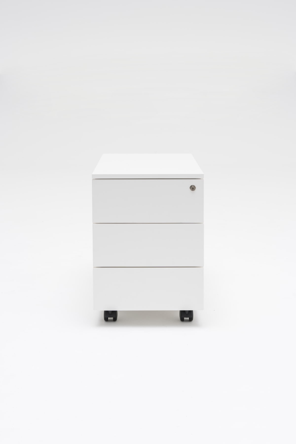 Standard pedestal
